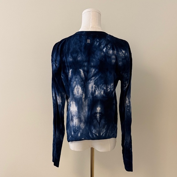 Sweaty Betty Navy and White Tie-Dye Long Sleeve Top - Picture 4 of 4